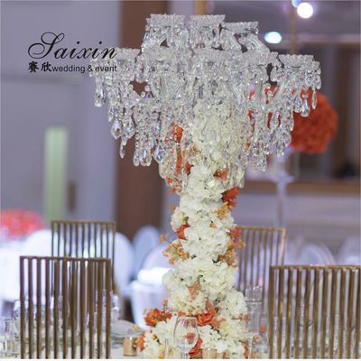 豪華なテーブル装飾 18腕フルクリスタルチェンデラブル 結婚式の中心品のためのキャンドラブル